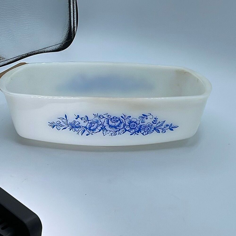 Vintage Federal Heat Proof casserole dish blue roses.
